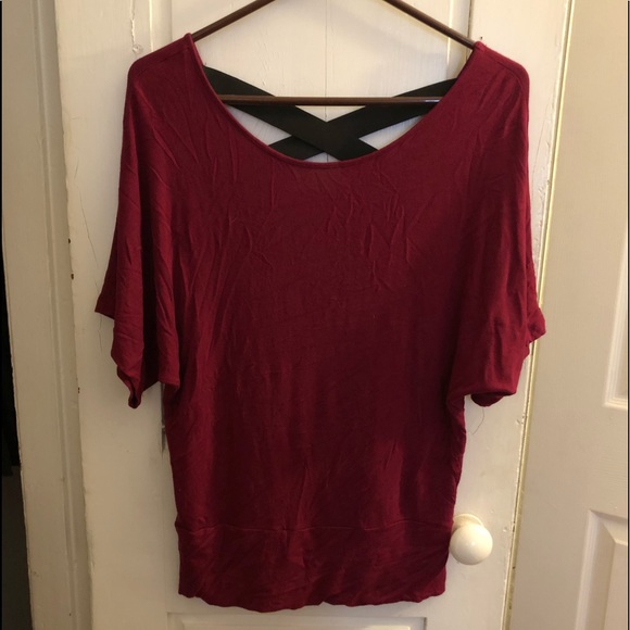 Maroon flowy top with open cross back - Picture 1 of 2